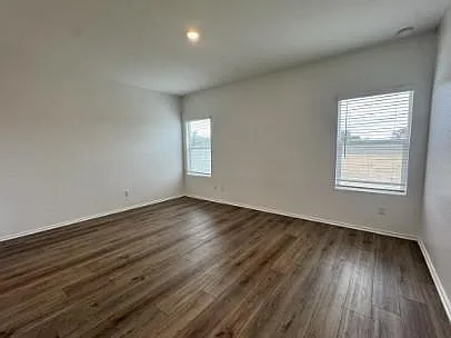 316 Wolf Springs Rd — Photo 9