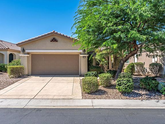 2nd image of 80545 Avenida Camarillo