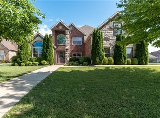 1641 Foxboro Ct, Bentonville, AR 72713