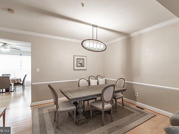 5th image of 23110 Basswood Hill Dr