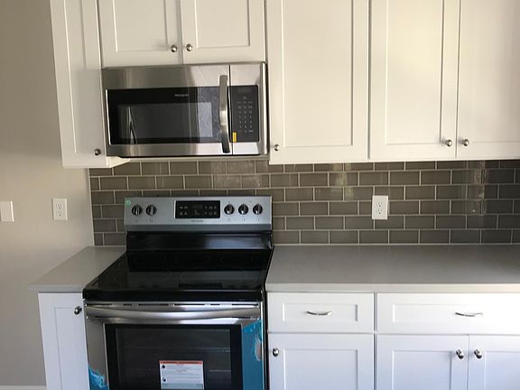 3rd image of 4610 Gaston Ave APT C