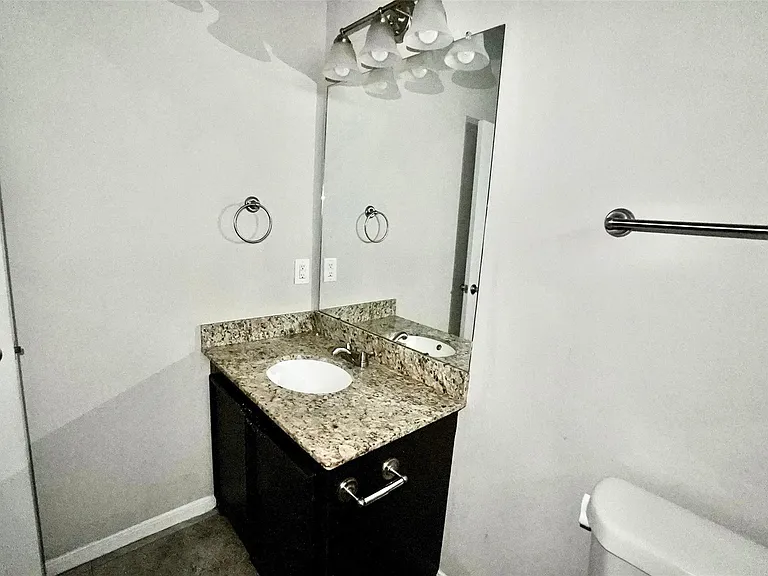2523 Kirk St #B — Photo 13