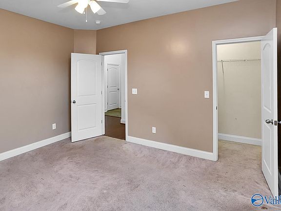 2nd image of 104 Rainwood Dr SW