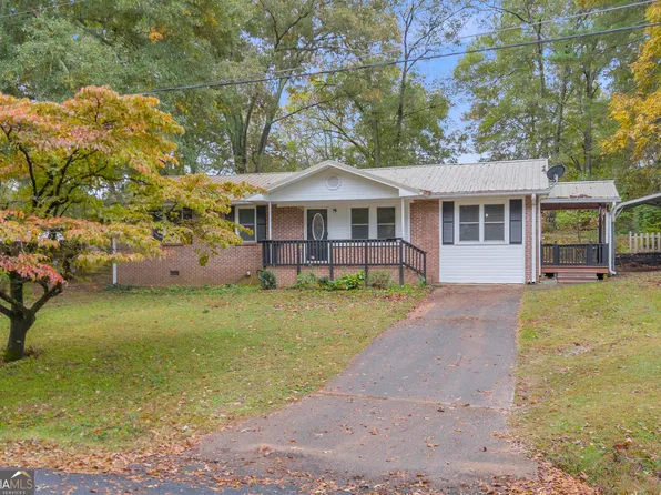 73 Highland Ests, Commerce, GA 30529