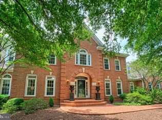 41881 Raspberry Dr, Leesburg, VA 20176