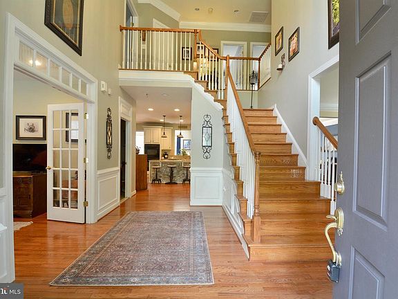5th image of 9 Gristmill Dr