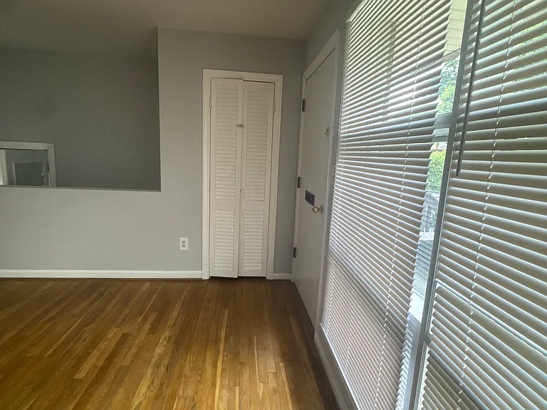 6445 Fairborn Ter — Photo 11