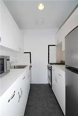 Rented by Buchbinder & Warren | media 20