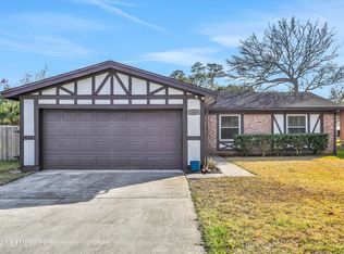 11608 Lake Ride Dr, Jacksonville, FL 32223