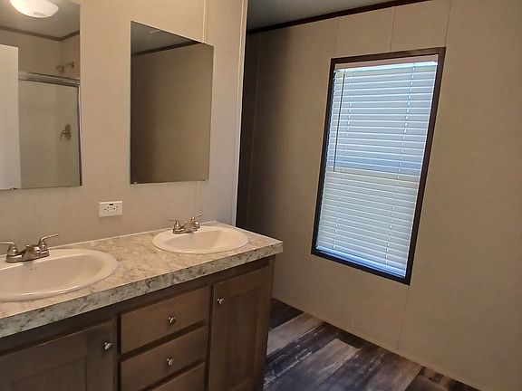5th image of 901 E Young Ave #44