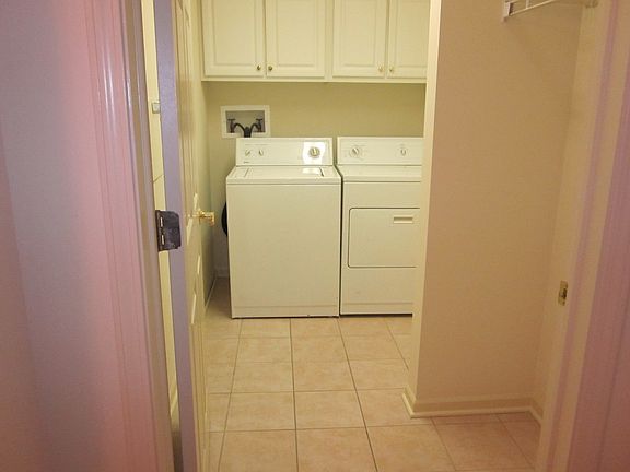 5th image of 1210 E Washington St APT 201