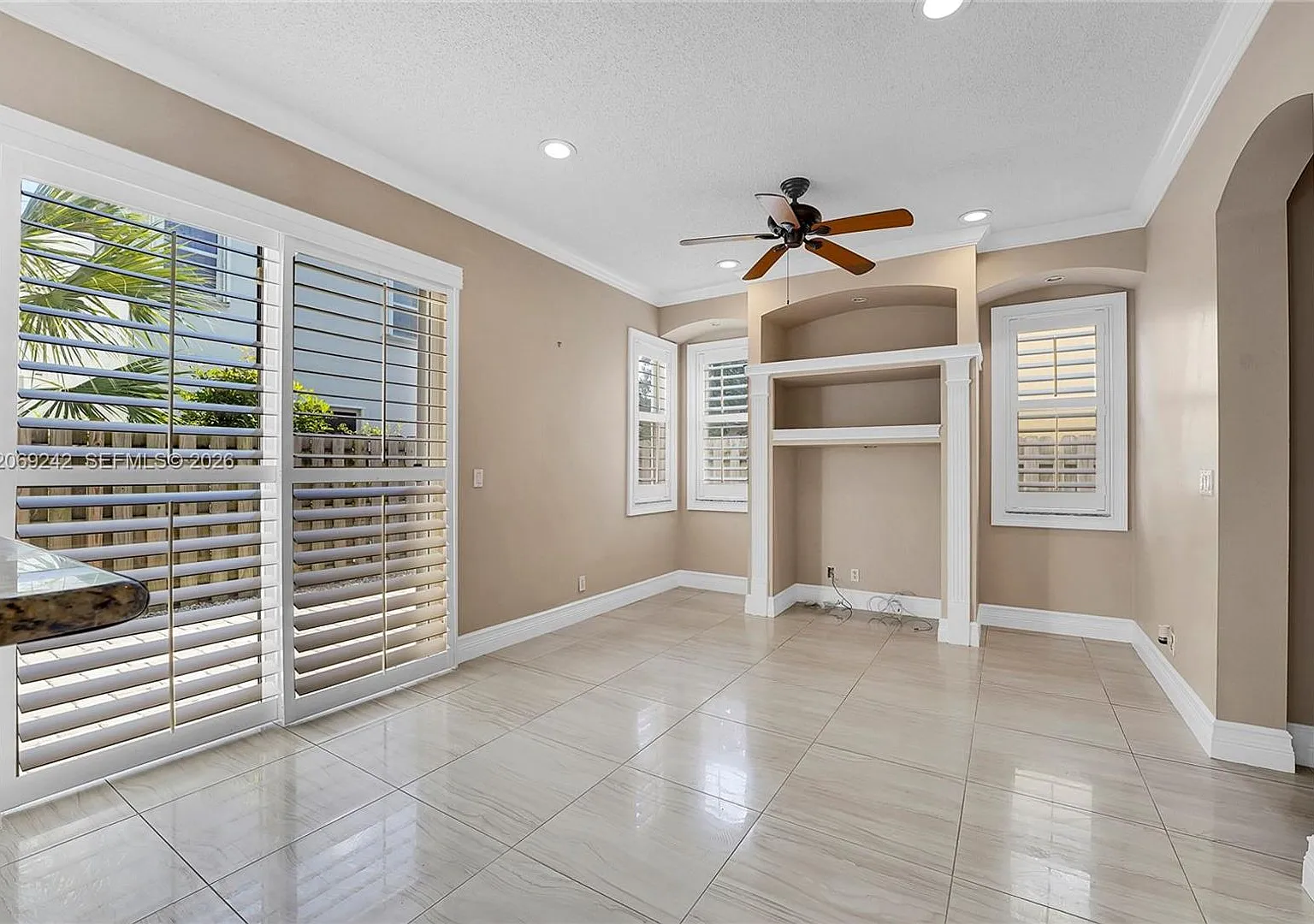 1905 Capeside Circle 1905, Wellington, FL 33414 - 8032 — Photo 4