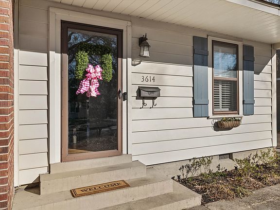 2nd image of 3614 Charleswood Ave