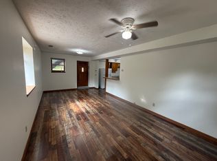 13 Carol Ln, Athens, OH 45701