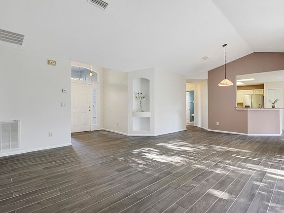 4th image of 2338 SE Patio Circle