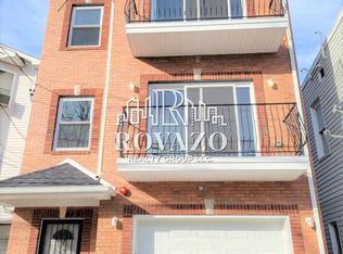 445 S 18th St #2A, Newark, NJ 07103