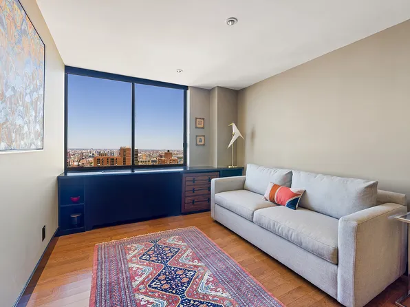 200 East 89th Street 43B image 3 of 8