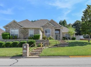 2022 Country Brook Dr, Weatherford, TX 76087