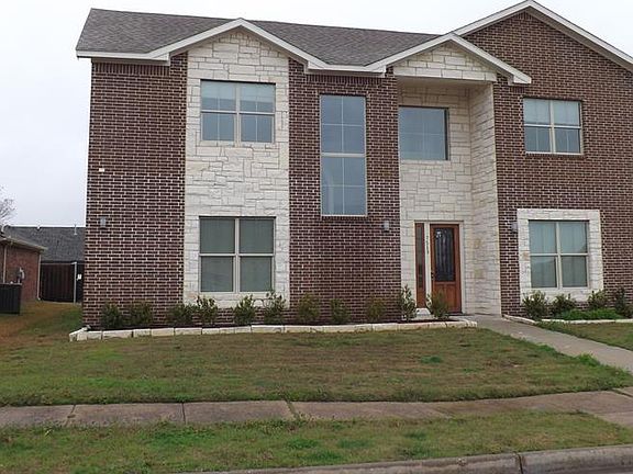3rd image of 7513 Pacific Dr