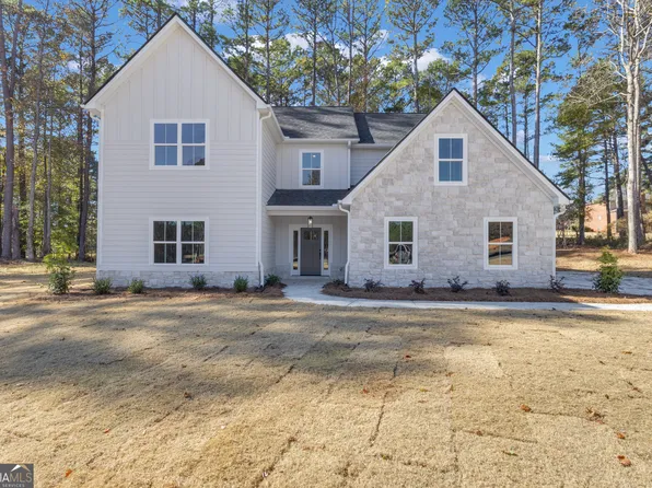 125 Seymour Pl, Fayetteville, GA 30214