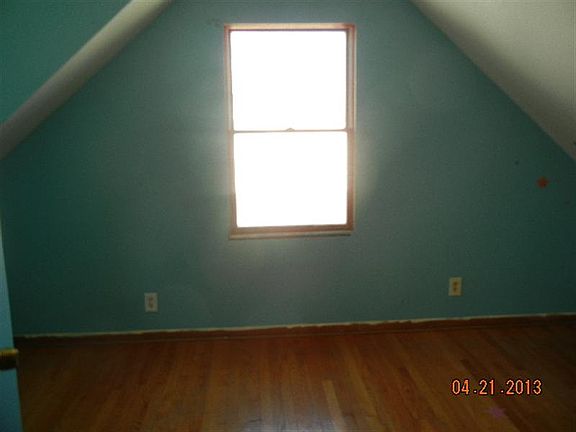 5th image of 112 Belle Dr