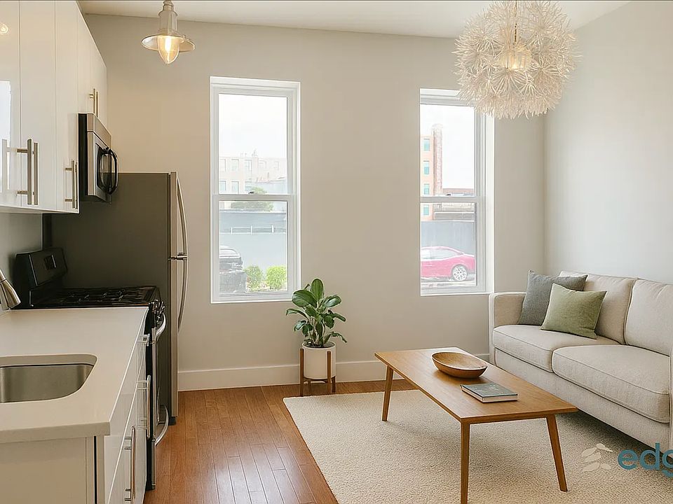 1st image of 2372 Pacific St #2