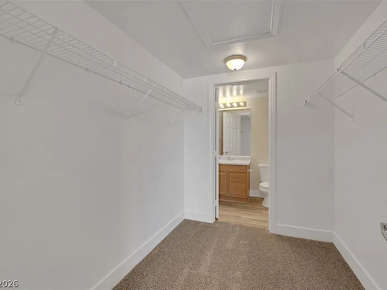 502 Birdseye St — Photo 16