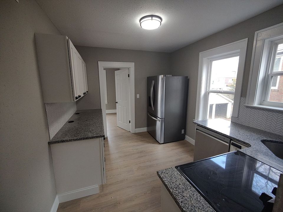 1st image of 1173 Moorlands Dr Unit A
