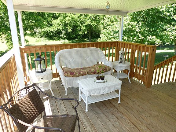 5th image of 2049 Graceland Dr