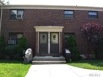 73-36 Springfield Boulevard in Oakland Gardens