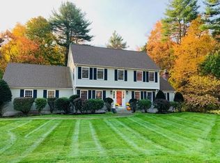 4 Steeplechase Ln, Franklin, MA 02038