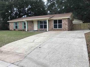 10388 Holsberry Rd, Pensacola, FL 32534