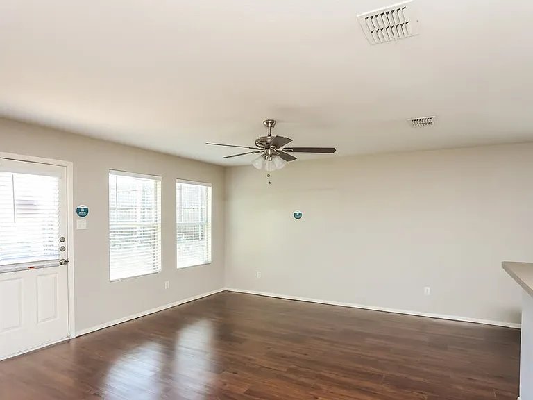 6624 Cantata Ct — Photo 5