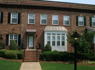 894 Scales Rd, Suwanee, GA 30024