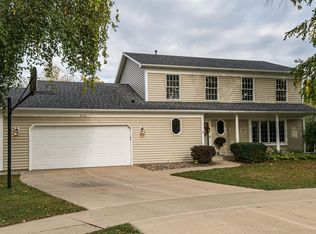 2137 Northview Ln NE, Rochester, MN 55906