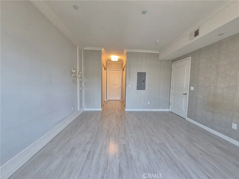 11 S 3rd St #410 — Photo 15