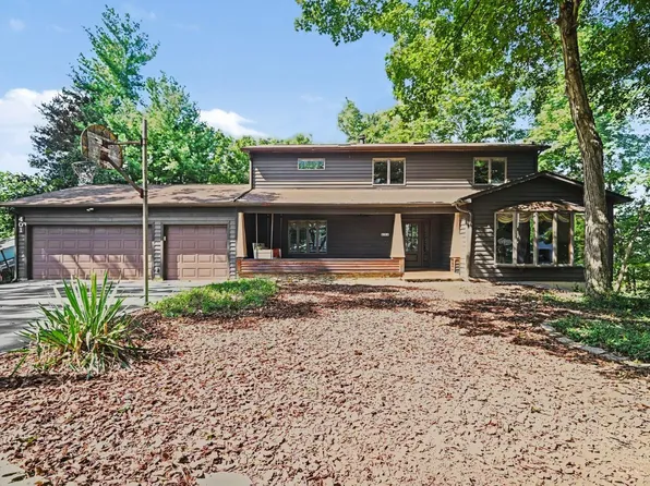 401 Lowell St, Loveland, OH 45140