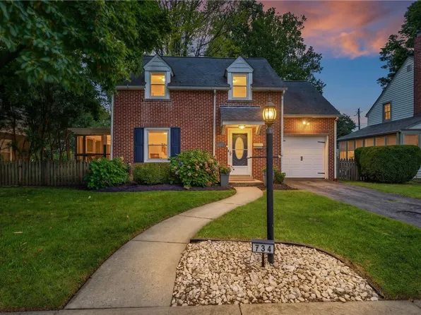 734 N 24th St, Allentown, PA 18104