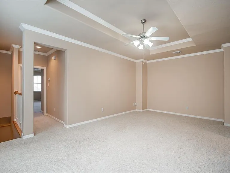 2906 Royal Oaks Crst — Photo 24