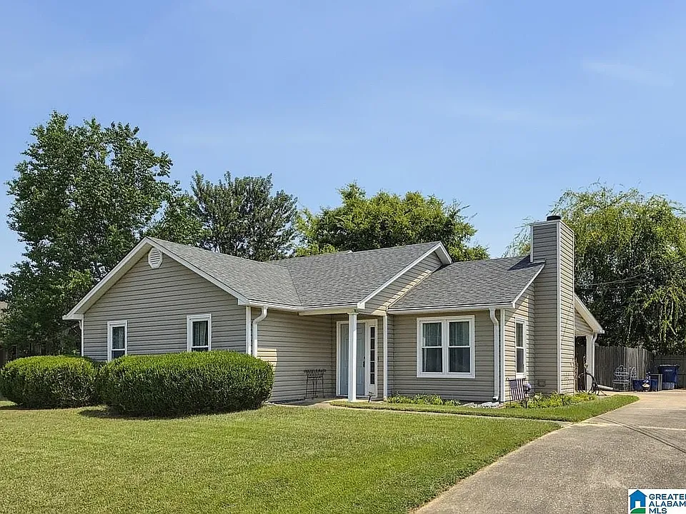 521 Warrior Dr