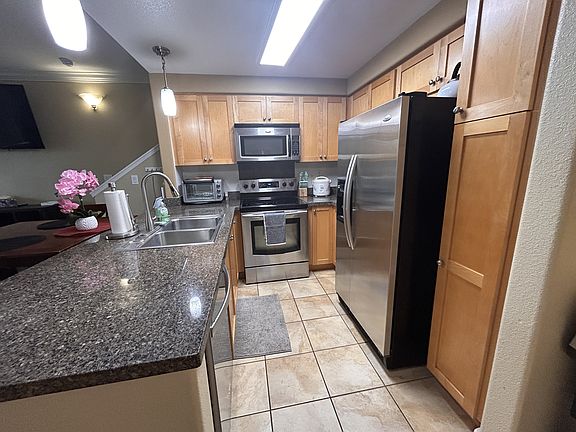 2nd image of 92-1524 Aliinui Dr #1VILLA-7