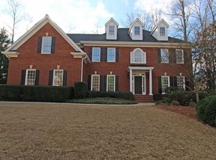 6035 Tangletree Dr, Roswell, GA