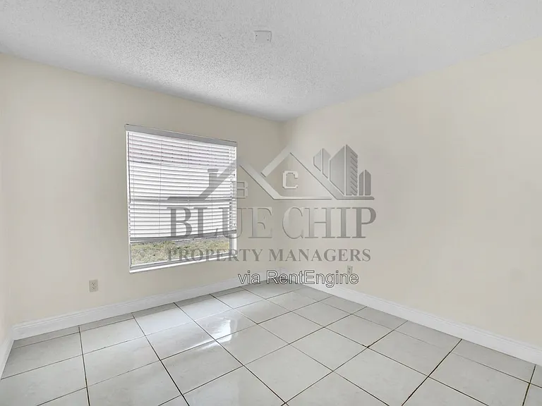 5322 Jade St — Photo 23