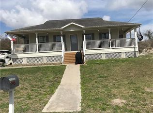 271 S Vista Dr, Sandia, TX 78383