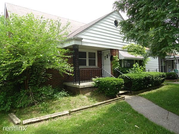 1st image of 21040 Caledonia Ave