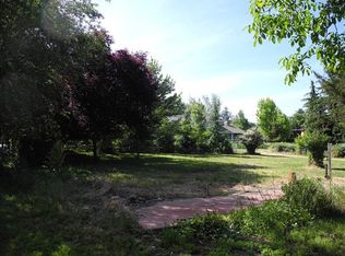570 N Oregon St, Jacksonville, OR