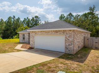 4538 Hermosa Rd, Crestview, FL 32539