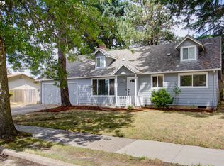 16931 SE Haig St, Portland, OR 97236