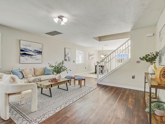 3rd image of 11116 Mickelson Dr