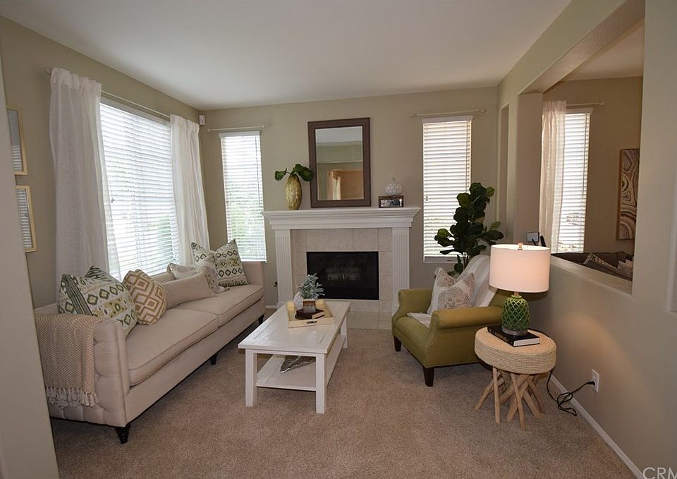 1st image of 207 Sklar St